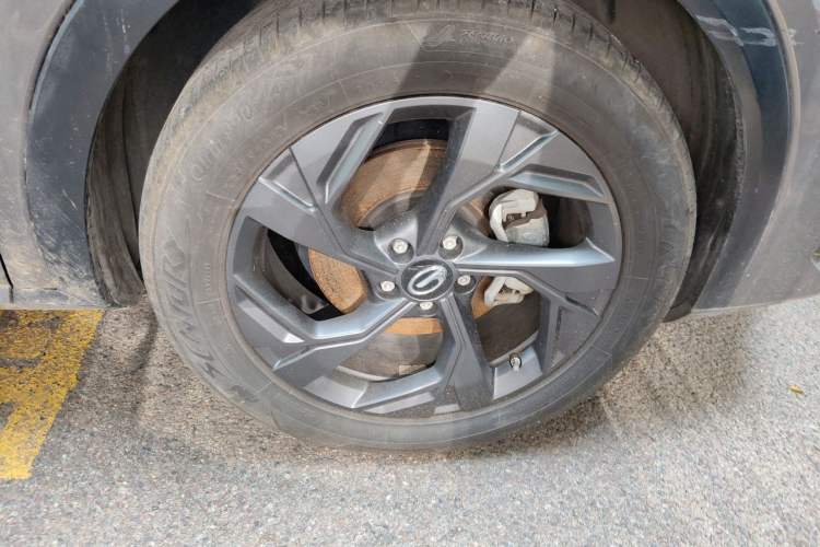 Used GAC Trumpchi GS3 2023 Shadow Speed 270T Enjoyment Edition Right Front Wheel Hub
