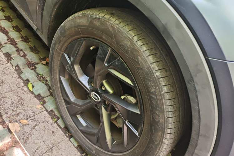 Used GAC Trumpchi GS3 2023 Shadow Speed 270T Enjoyment Edition Right Front Wheel Hub