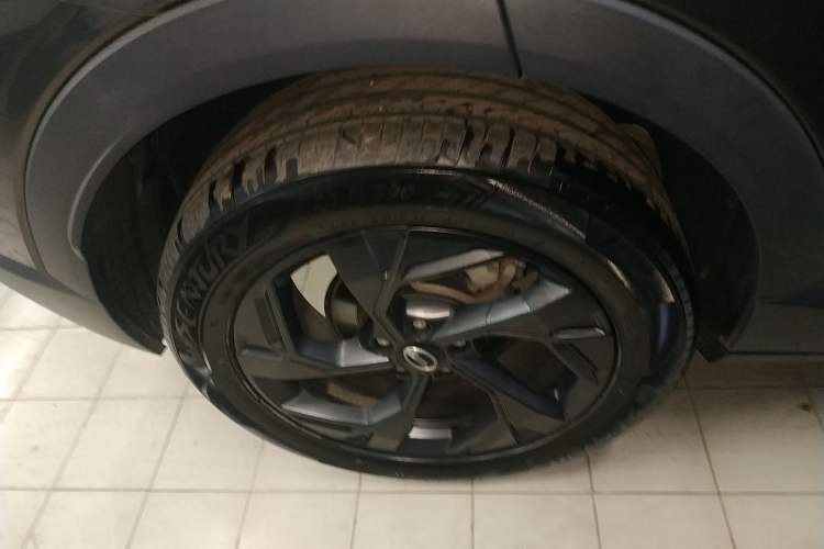 Used GAC Trumpchi GS3 2023 Shadow Speed 270T Dynamic Intelligence Edition Right Rear Wheel Hub