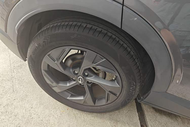 Used GAC Trumpchi GS3 2023 Shadow Speed 270T Dynamic Intelligence Edition Right Rear Wheel Hub