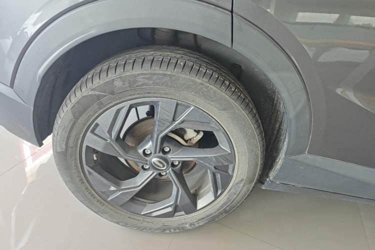 Used GAC Trumpchi GS3 2023 Shadow Speed 270T Dynamic Intelligence Edition Right Rear Wheel Hub