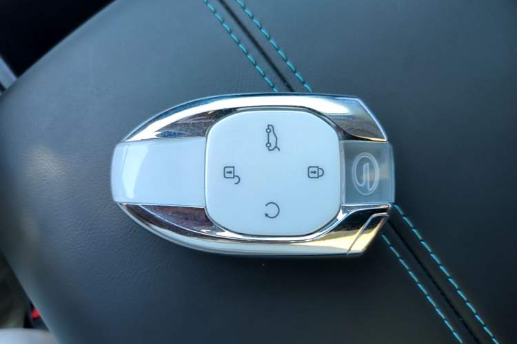 Used GAC Trumpchi GS3 2023 Shadow Speed 270T Enjoyment Edition Vehicle Key
