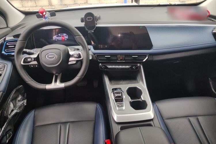 Used GAC Trumpchi GS3 2023 Shadow Speed 270T Dynamic Intelligence Edition Center Console