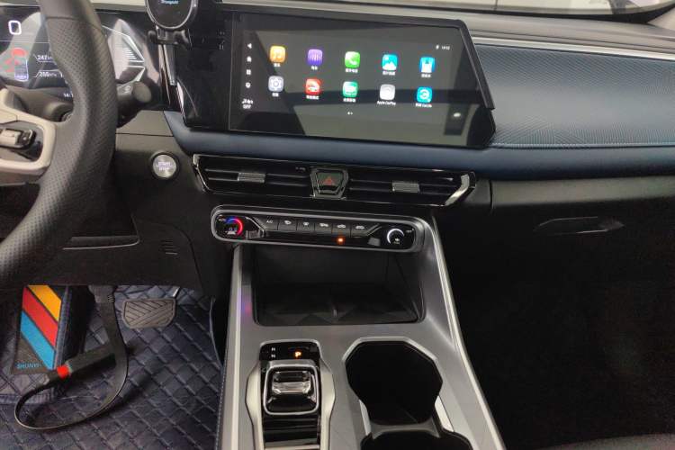 Used GAC Trumpchi GS3 2023 Shadow Speed 270T Enjoyment Edition Audio And AC Panel