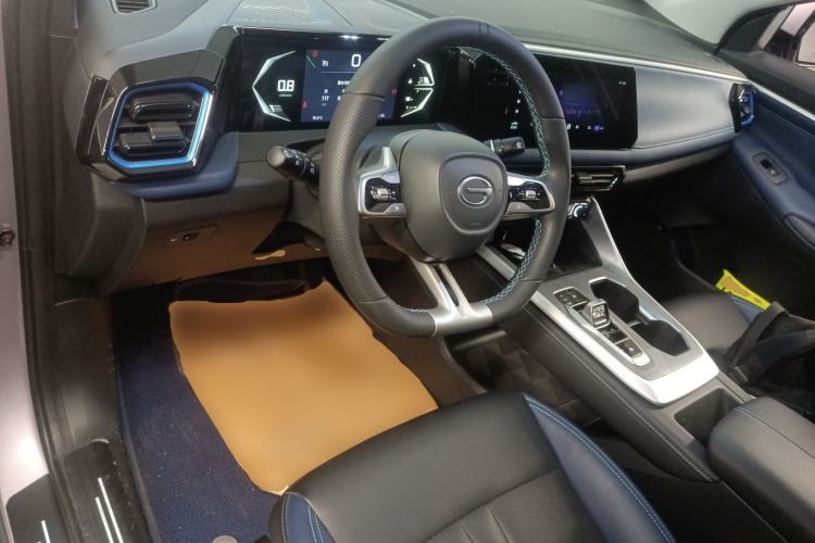 Used GAC Trumpchi GS3 2023 Shadow Speed 270T Enjoyment Edition Center Console