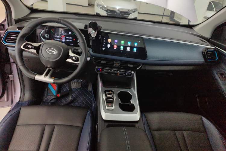 Used GAC Trumpchi GS3 2023 Shadow Speed 270T Enjoyment Edition Center Console