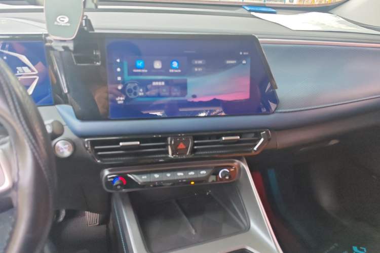 Used GAC Trumpchi GS3 2023 Shadow Speed 270T Enjoyment Edition Audio And AC Panel