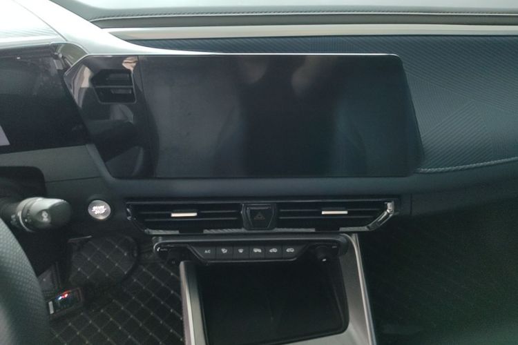 Used GAC Trumpchi GS3 2023 Shadow Speed 270T Enjoyment Edition Audio And AC Panel