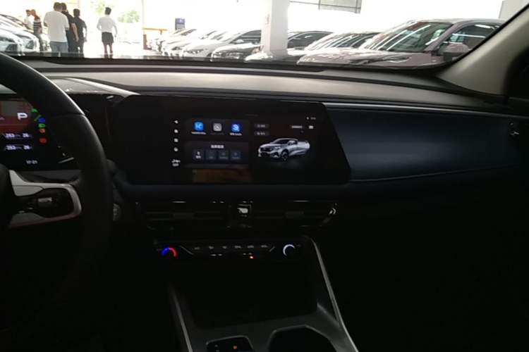 Used GAC Trumpchi GS3 2023 Shadow Speed 270T Enjoyment Edition Audio And AC Panel