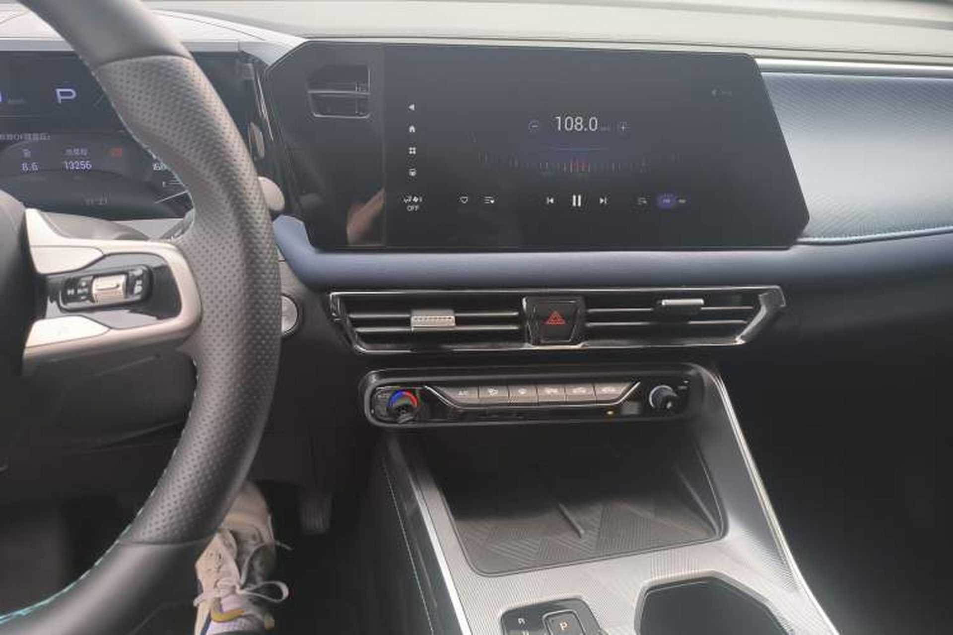 Used GAC Trumpchi GS3 2023 Shadow Speed 270T Enjoyment Edition Audio And AC Panel