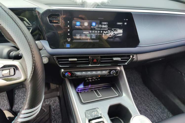 Used GAC Trumpchi GS3 2023 Shadow Speed 270T Enjoyment Edition Audio And AC Panel