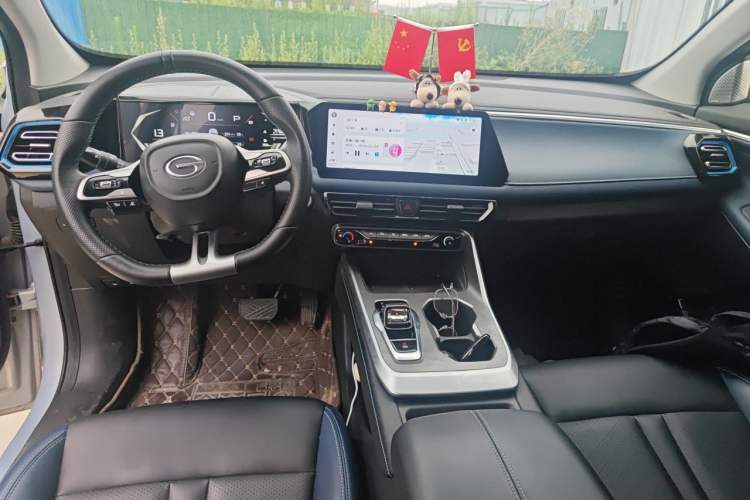 Used GAC Trumpchi GS3 2023 Shadow Speed 270T Dynamic Intelligence Edition Center Console