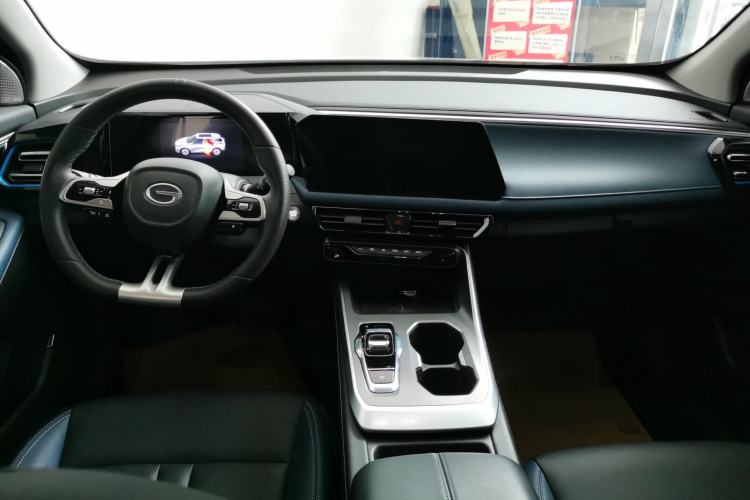 Used GAC Trumpchi GS3 2023 Shadow Speed 270T Dynamic Intelligence Edition Center Console