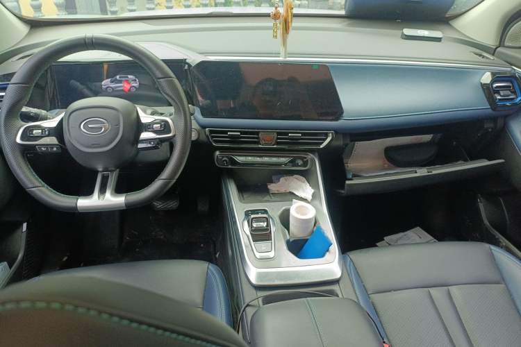Used GAC Trumpchi GS3 2023 Shadow Speed 270T Dynamic Intelligence Edition Center Console