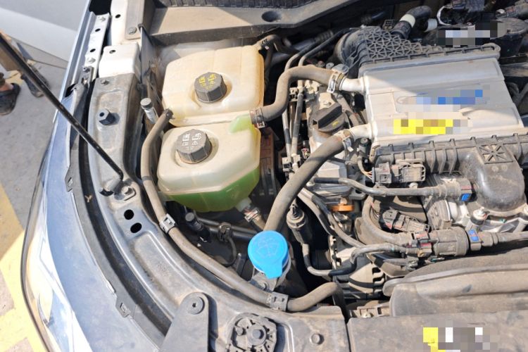 Used GAC Trumpchi GS3 2023 Shadow Speed 270T Enjoyment Edition Engine Bay Right