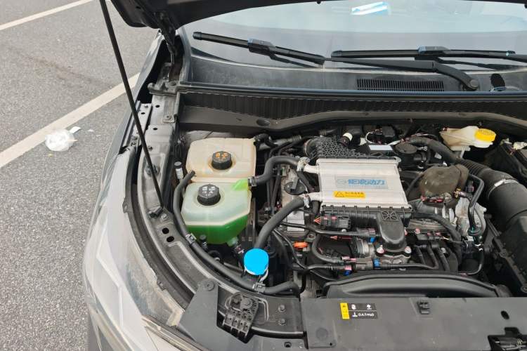 Used GAC Trumpchi GS3 2023 Shadow Speed 270T Dynamic Intelligence Edition Engine Bay Right
