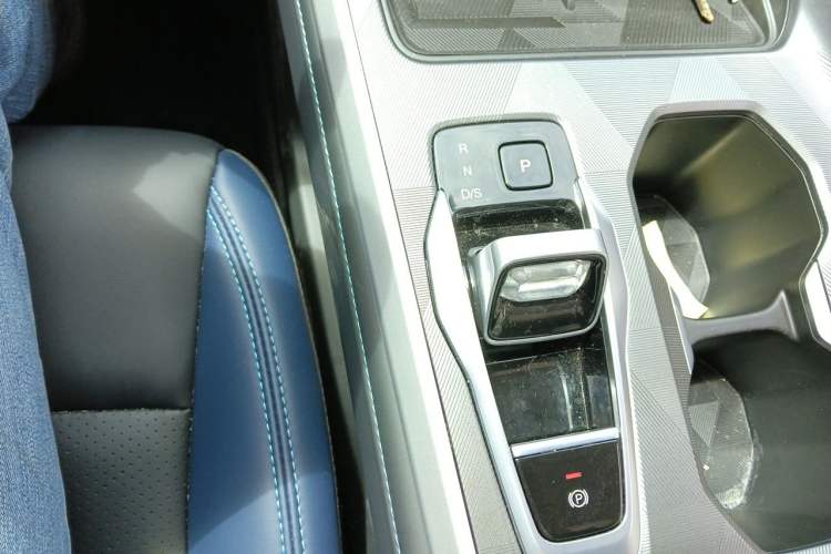 Used GAC Trumpchi GS3 2023 Shadow Speed 270T Dynamic Intelligence Edition Gear Lever