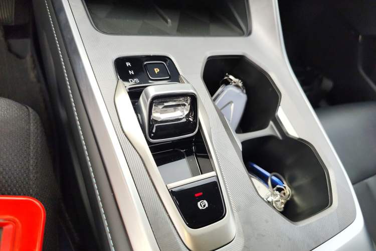 Used GAC Trumpchi GS3 2023 Shadow Speed 270T Enjoyment Edition Gear Lever