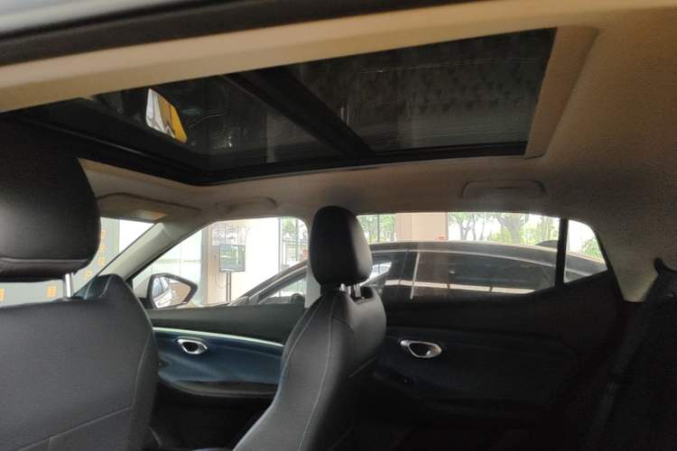 Used GAC Trumpchi GS3 2023 Shadow Speed 270T Dynamic Intelligence Edition Headliner
