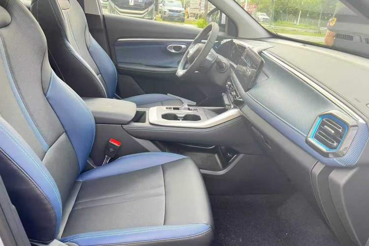 Used GAC Trumpchi GS3 2023 Shadow Speed 270T Enjoyment Edition Interior 9