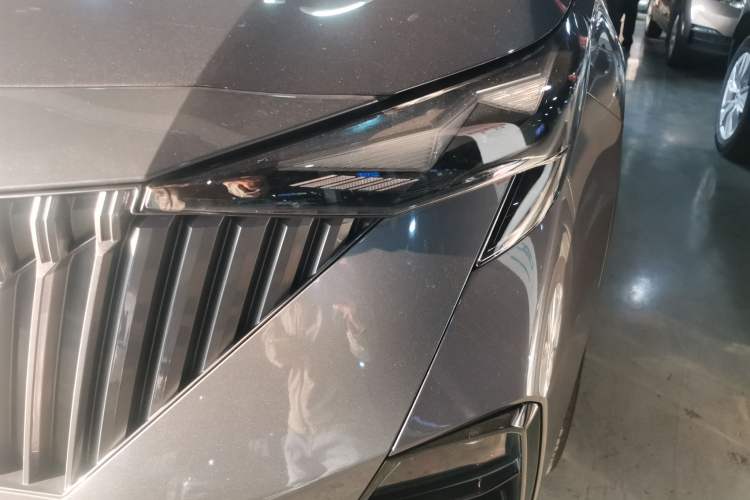 Used GAC Trumpchi GS3 2023 Shadow Speed 270T Dynamic Intelligence Edition Left Front Headlight
