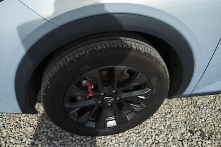 Used GAC Trumpchi GS3 2023 Yingsu 270T Jingqu Edition Left Front Wheel Hub