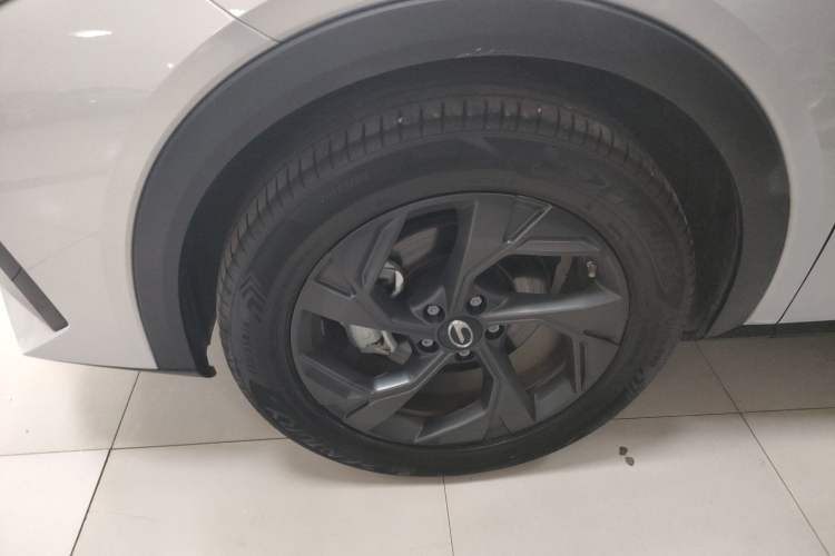 Used GAC Trumpchi GS3 2023 Shadow Speed 270T Enjoyment Edition Left Front Wheel Hub