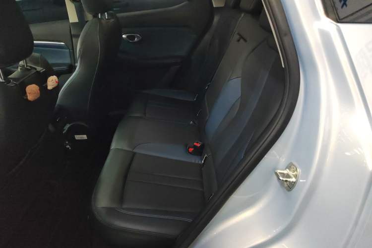 Used GAC Trumpchi GS3 2023 Shadow Speed 270T Dynamic Intelligence Edition Left Rear Seat