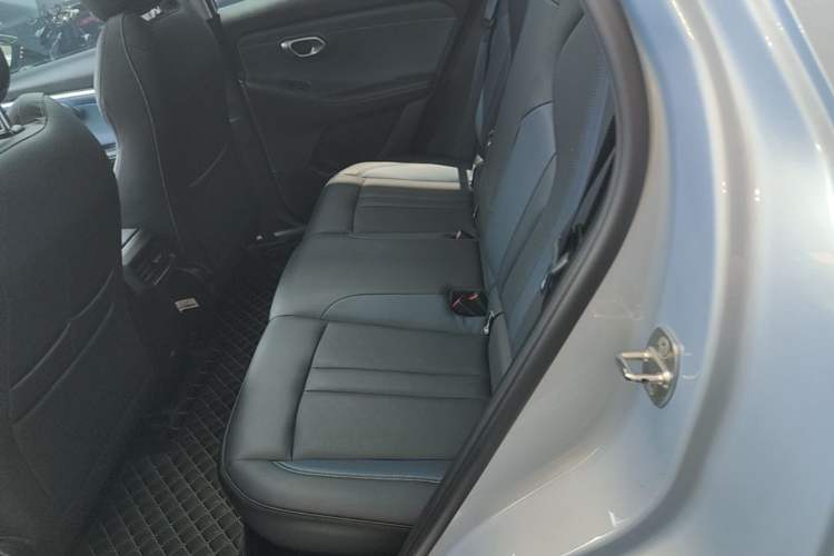Used GAC Trumpchi GS3 2023 Shadow Speed 270T Enjoyment Edition Left Rear Seat