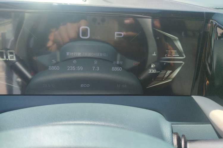 Used GAC Trumpchi GS3 2023 Shadow Speed 270T Enjoyment Edition Odometer Close Up