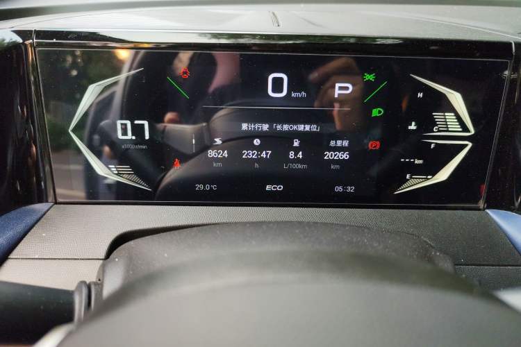 Used GAC Trumpchi GS3 2023 Shadow Speed 270T Enjoyment Edition Odometer Close Up