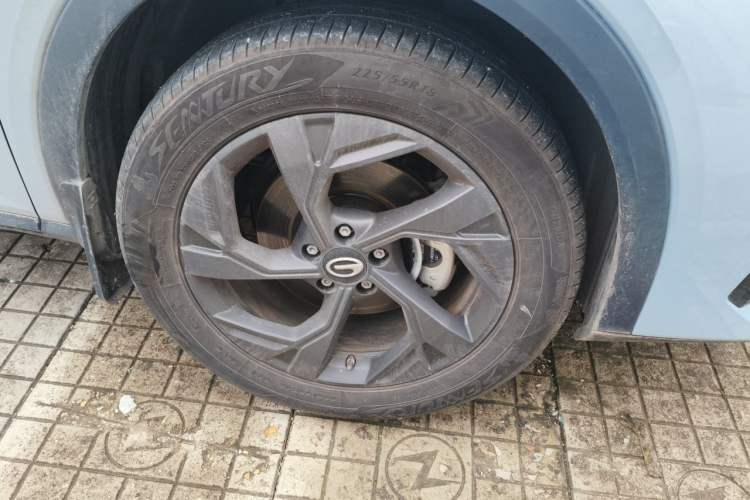Used GAC Trumpchi GS3 2023 Shadow Speed 270T Enjoyment Edition Right Front Wheel Hub