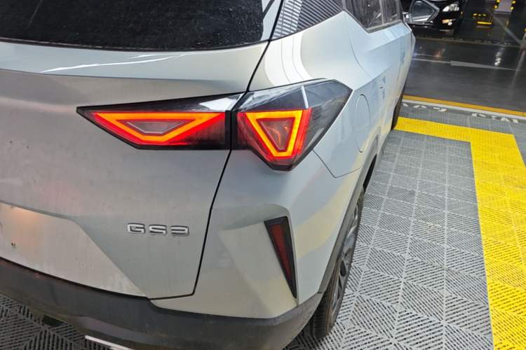 Used GAC Trumpchi GS3 2023 Yingsu 270T Jingqu Edition Right Rear Taillight