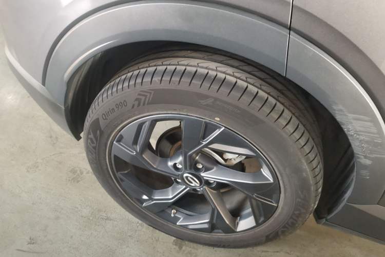 Used GAC Trumpchi GS3 2023 Shadow Speed 270T Dynamic Intelligence Edition Right Rear Wheel Hub