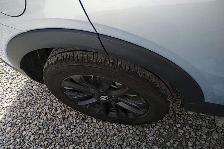 Used GAC Trumpchi GS3 2023 Yingsu 270T Jingqu Edition Right Rear Wheel Hub