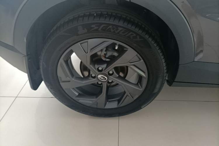 Used GAC Trumpchi GS3 2023 Shadow Speed 270T Dynamic Intelligence Edition Right Rear Wheel Hub