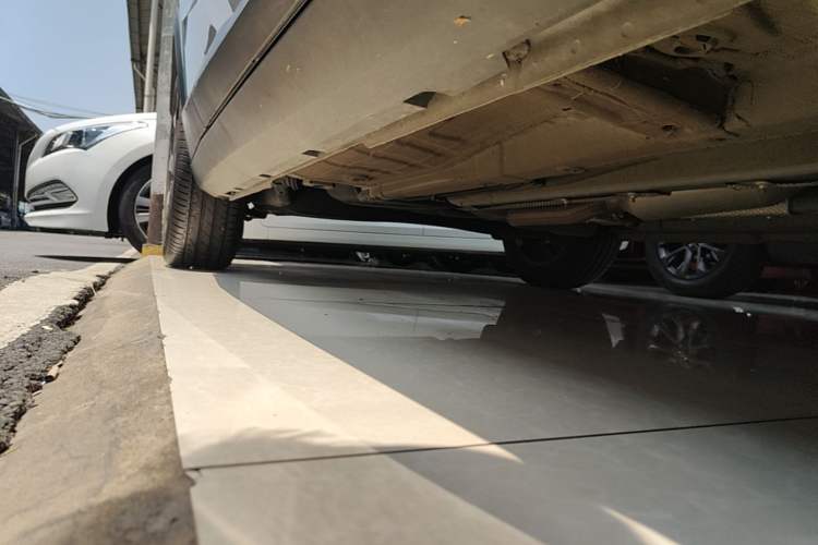 Used GAC Trumpchi GS3 2023 Shadow Speed 270T Enjoyment Edition Right Side Sill