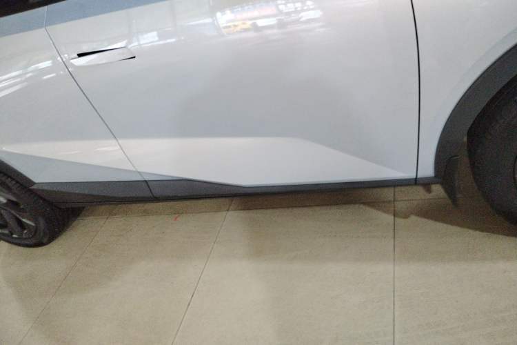Used GAC Trumpchi GS3 2023 Shadow Speed 270T Enjoyment Edition Right Side Sill