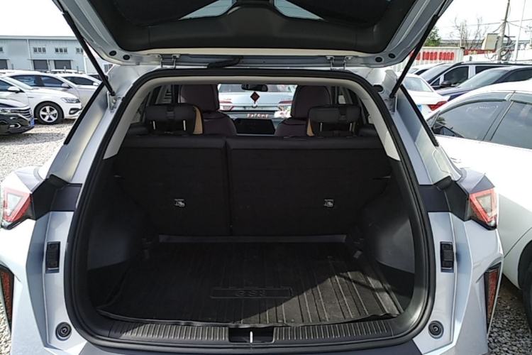 Used GAC Trumpchi GS3 2023 Yingsu 270T Jingqu Edition Trunk