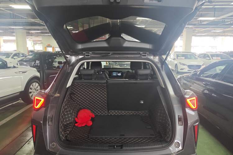 Used GAC Trumpchi GS3 2023 Shadow Speed 270T Enjoyment Edition Trunk