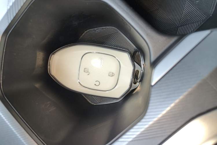 Used GAC Trumpchi GS3 2023 Shadow Speed 270T Enjoyment Edition Vehicle Key