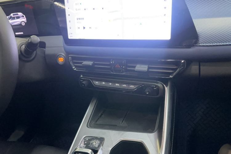 Used GAC Trumpchi GS3 2023 Shadow Speed 270T Dynamic Intelligence Edition Audio And AC Panel