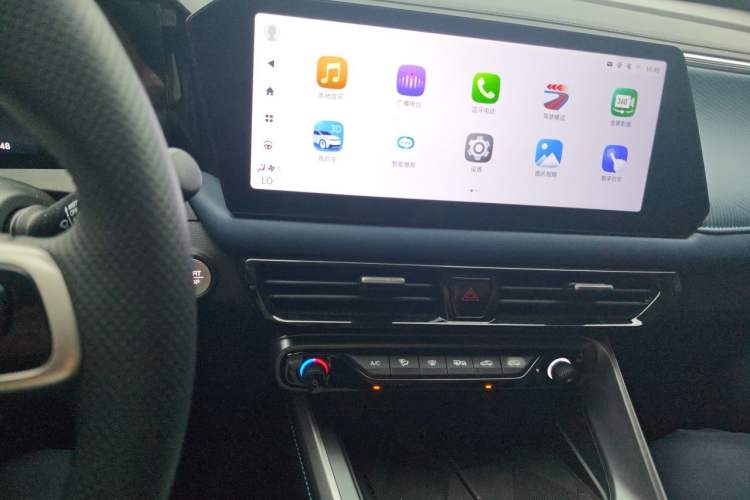 Used GAC Trumpchi GS3 2023 Shadow Speed 270T Dynamic Intelligence Edition Audio And AC Panel