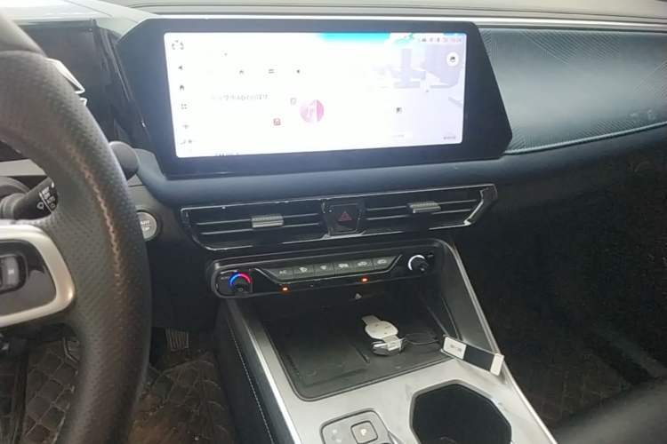 Used GAC Trumpchi GS3 2023 Shadow Speed 270T Dynamic Intelligence Edition Audio And AC Panel