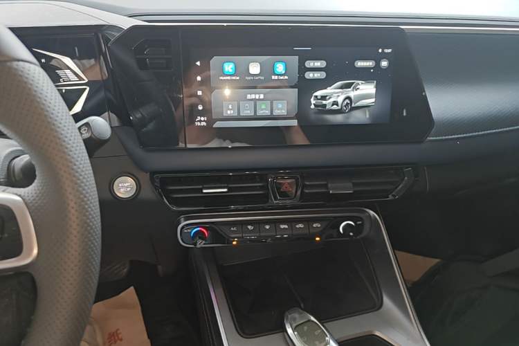 Used GAC Trumpchi GS3 2023 Shadow Speed 270T Enjoyment Edition Audio And AC Panel