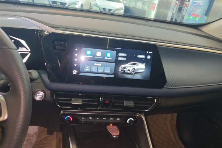 Used GAC Trumpchi GS3 2023 Shadow Speed 270T Enjoyment Edition Audio And AC Panel