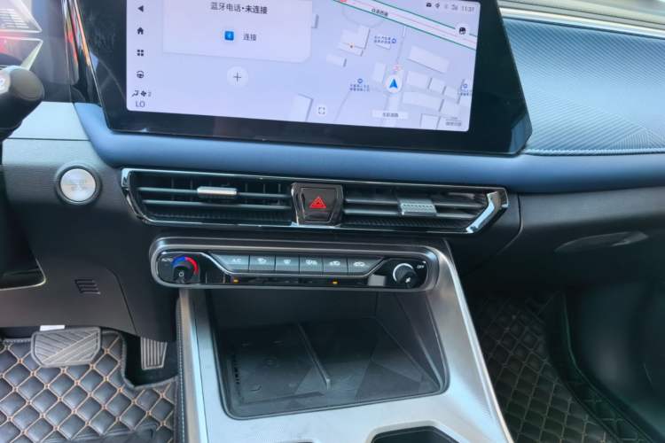 Used GAC Trumpchi GS3 2023 Shadow Speed 270T Dynamic Intelligence Edition Audio And AC Panel