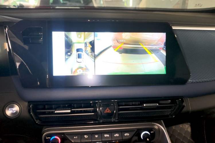 Used GAC Trumpchi GS3 2023 Shadow Speed 270T Enjoyment Edition Audio And AC Panel