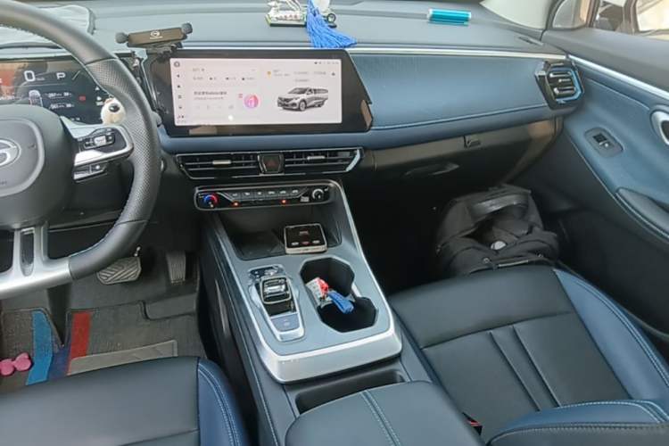 Used GAC Trumpchi GS3 2023 Shadow Speed 270T Dynamic Intelligence Edition Audio And AC Panel
