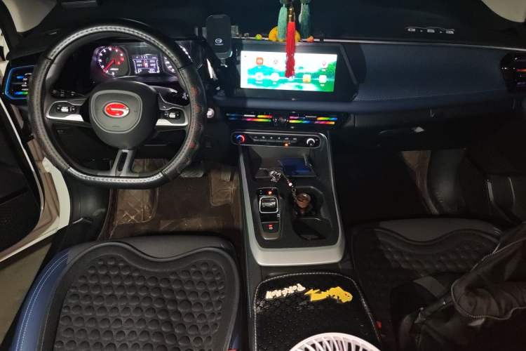 Used GAC Trumpchi GS3 2023 Yingsu 270T Jingqu Edition Center Console
